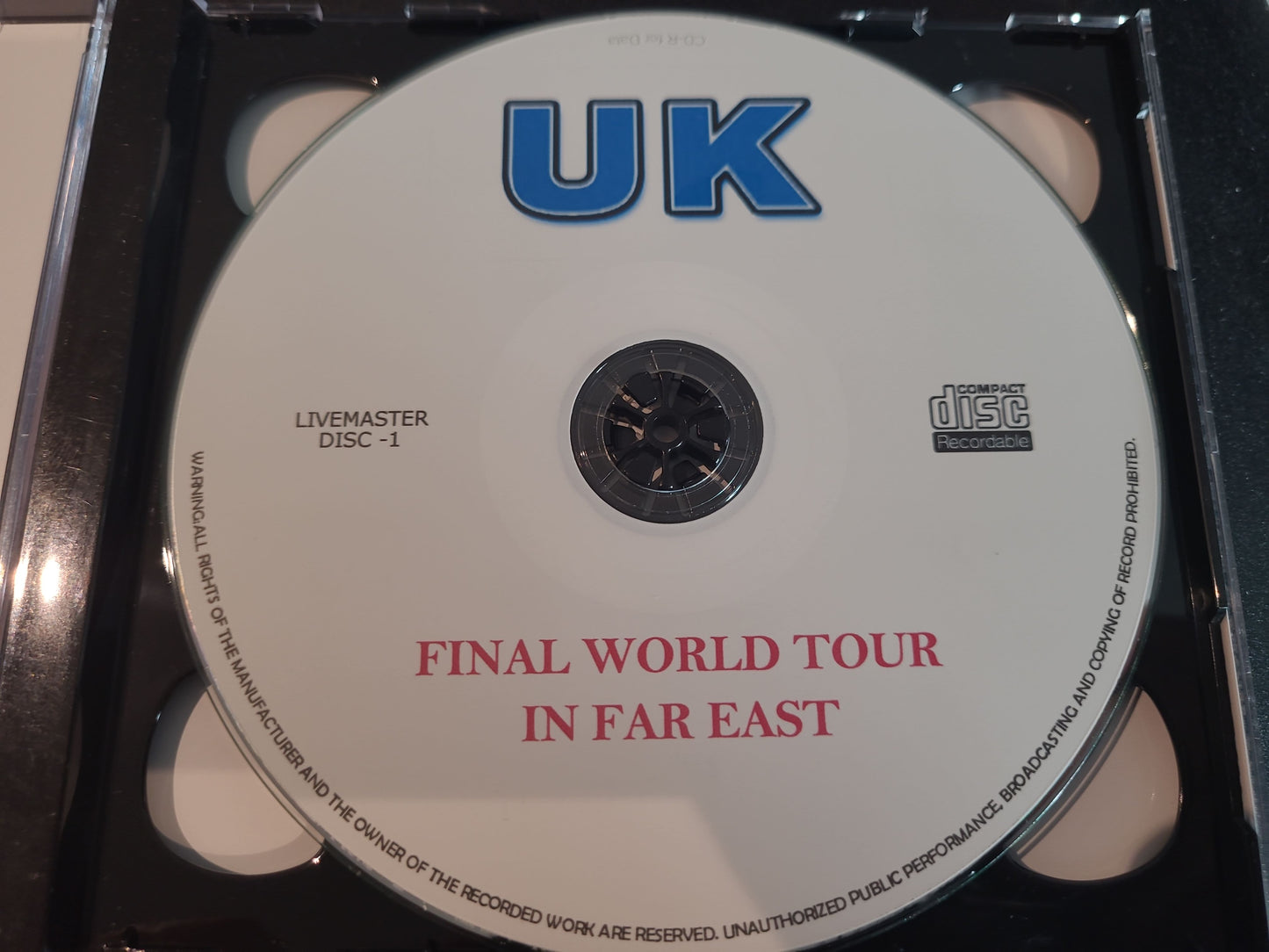 UK FINAL WORLD TOUR IN FAR EAST LIVE OSAKA JAPAN 2015 2 CDs